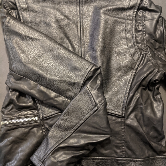 Mean Streets Biker Jacket - Picture 6 of 11